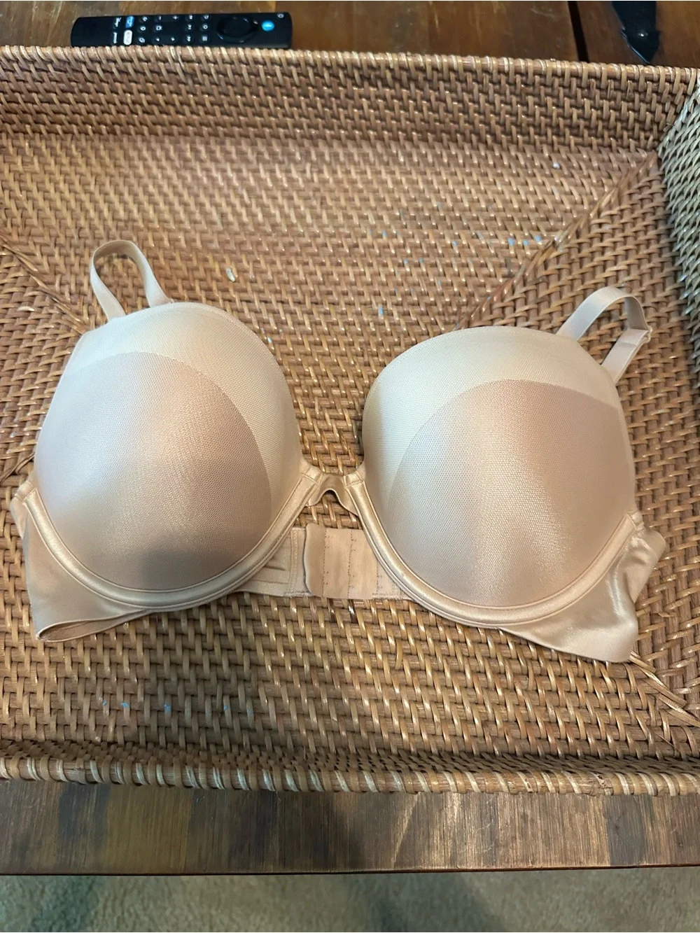 Wacoal Push-Up Bra 34D Nude Beige Underwire T-Shirt Bra NWOT